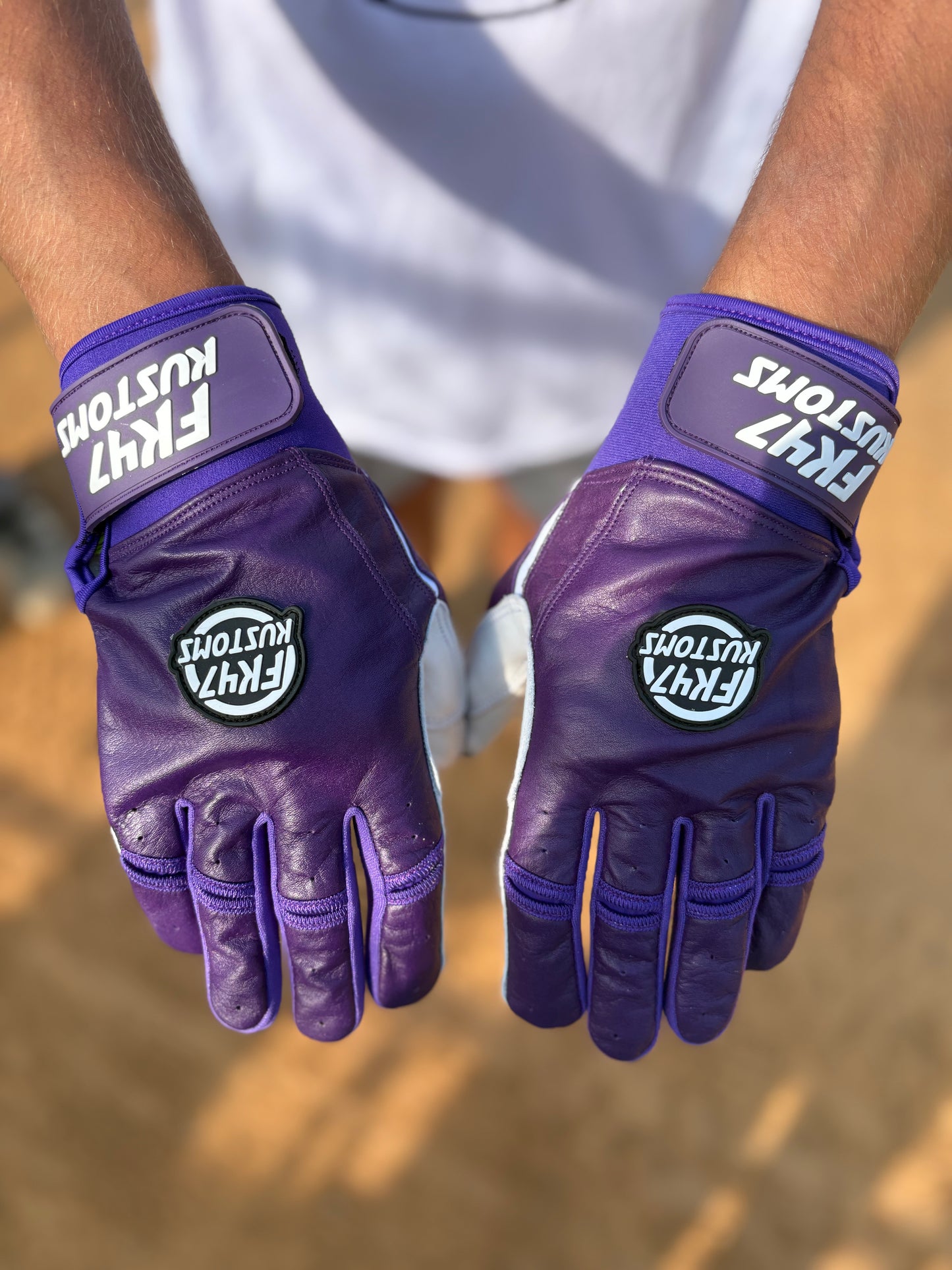 Batting gloves - purple